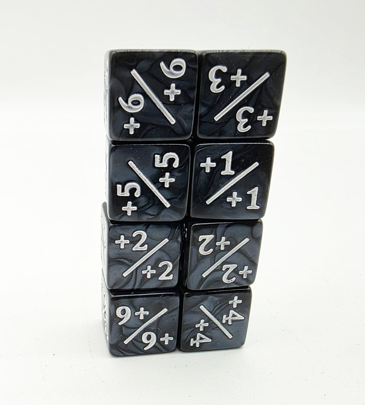 Pearl Black with White +1/+1 Magic Counters Plastic Dice Foam Brain Games