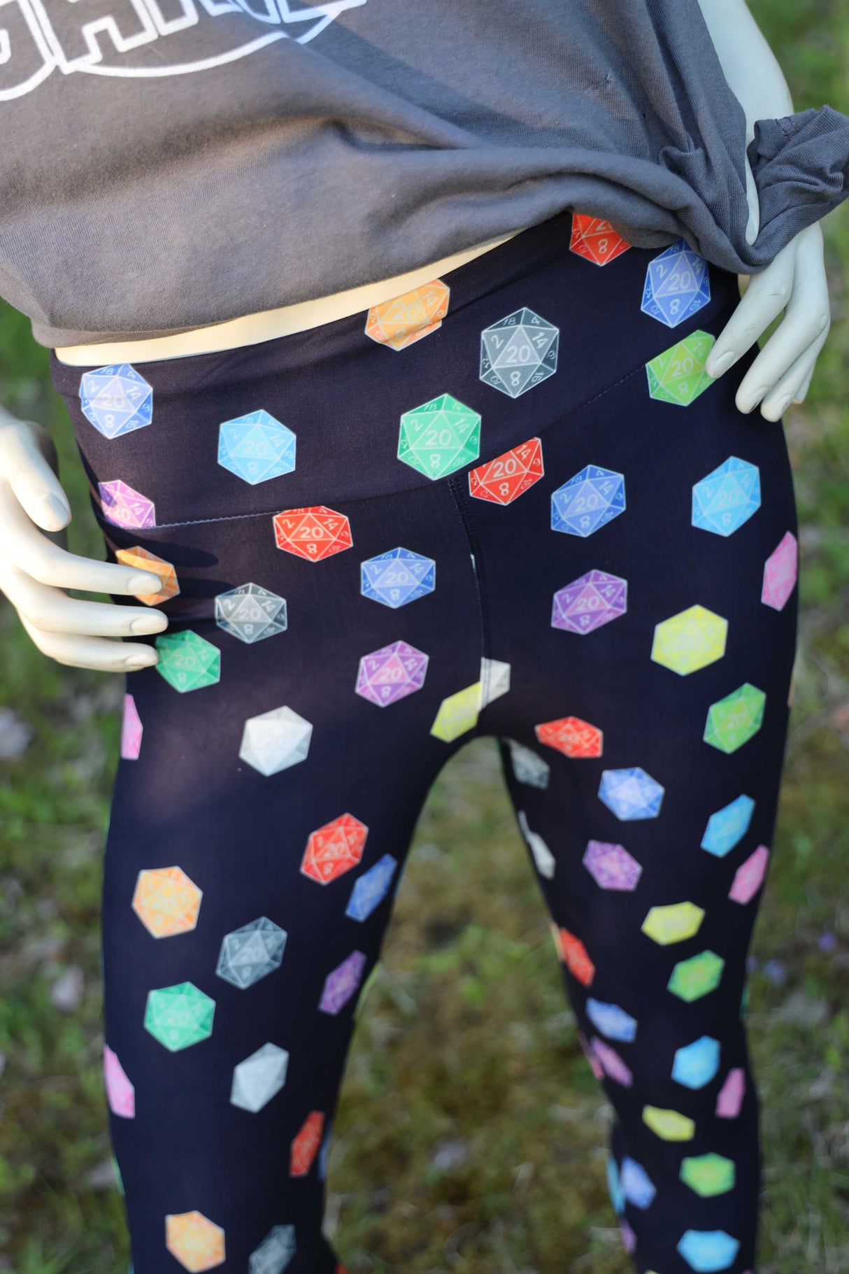 D20 Leggings - SIZE: TC2 (Tall & Curvy 2) Leggings & Joggers Foam Brain Games