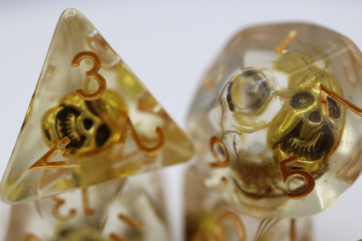 Pirate Skull RPG Dice Set Plastic Dice Foam Brain Games