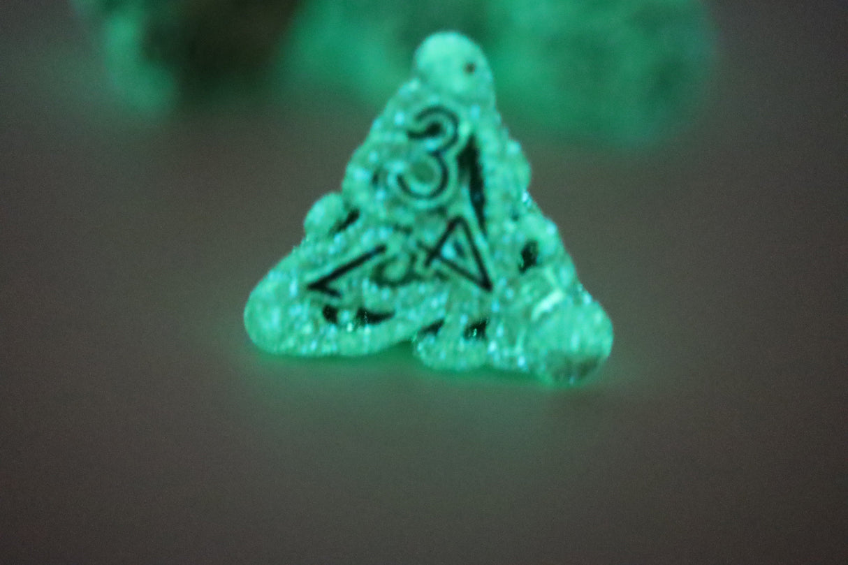 Mind Eater: Glow Green - Hollow Metal RPG Dice Set Metal Dice Foam Brain Games