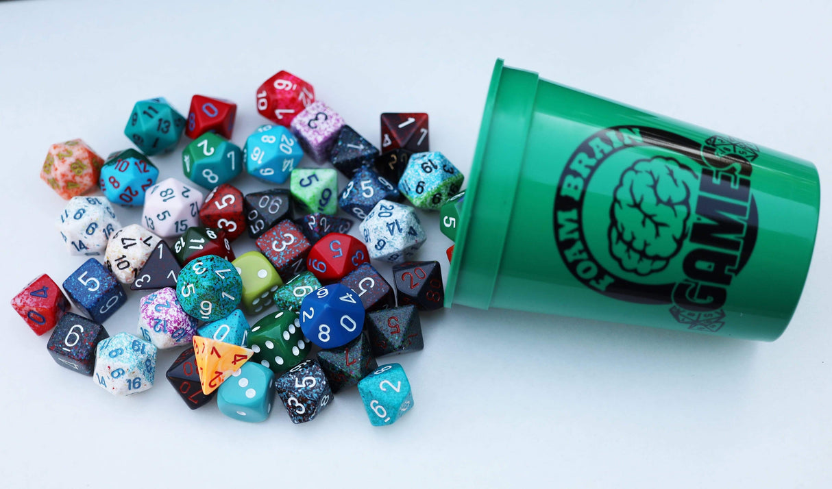 Plastic cup with Lid and Straw (NO DICE INCLUDED)