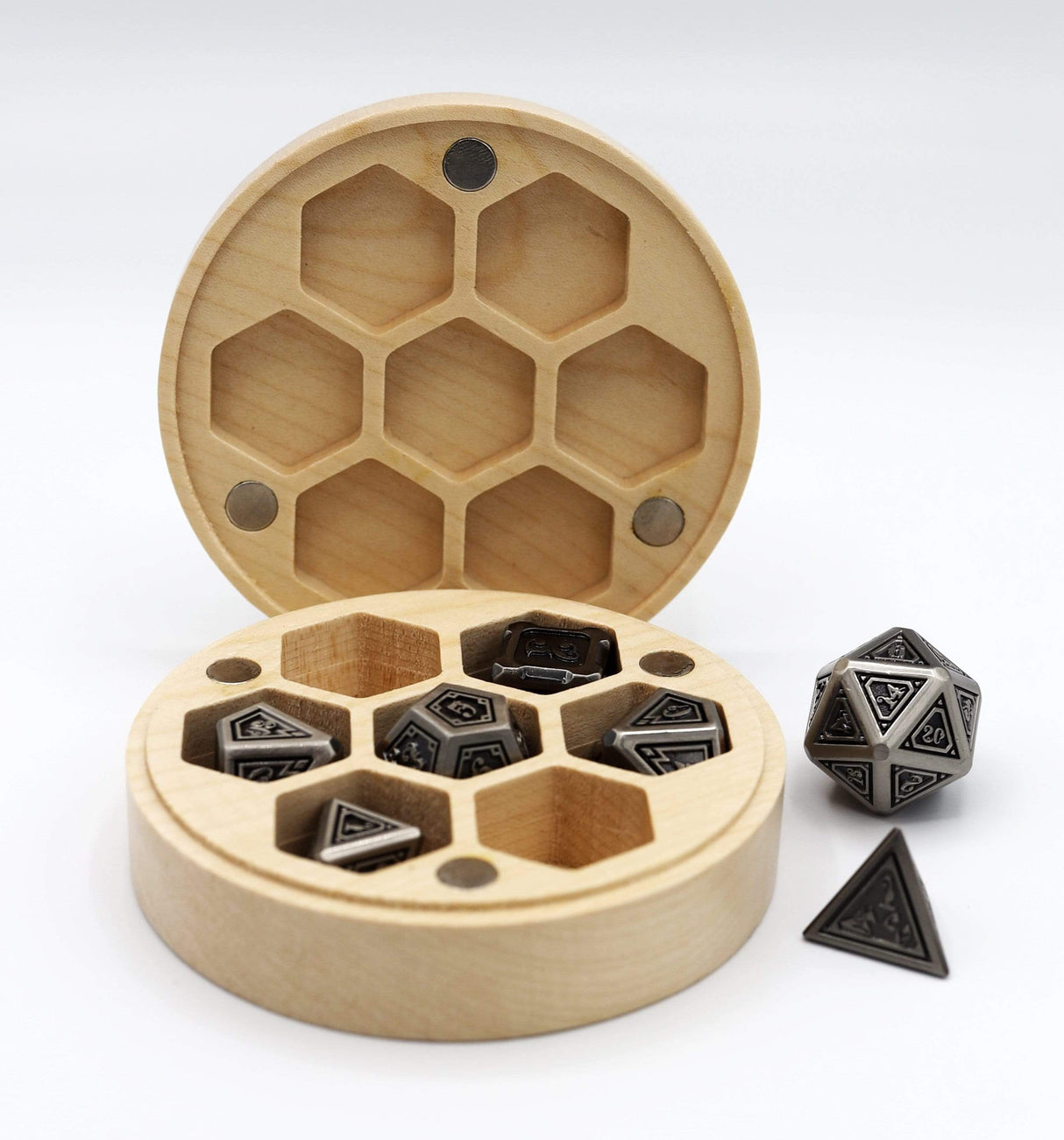 Maple Wood Dice Box (Round)