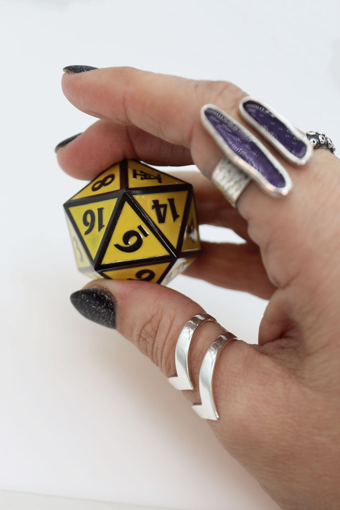 Acquisitions Inc 35mm Metal D20: Evelyn Metal Dice Foam Brain Games