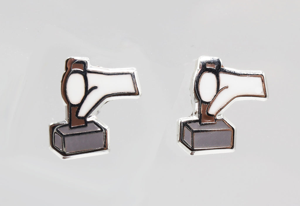 Stud Earrings: Hammer Jewelry Foam Brain Games