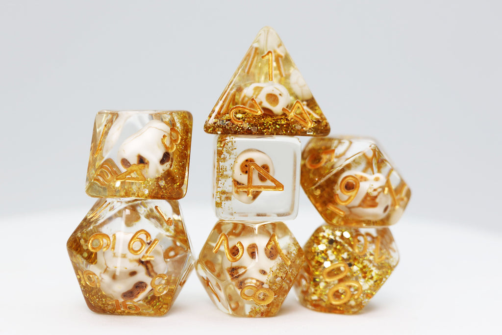 Skull and Gold Glitter RPG Dice Set Plastic Dice Foam Brain Games