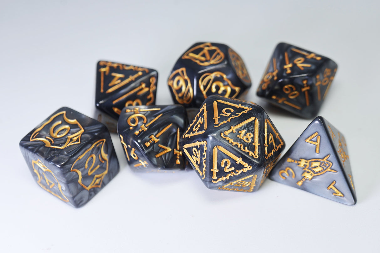 Queen's Armory: Cursed - 25mm RPG Dice Set Plastic Dice Foam Brain Games