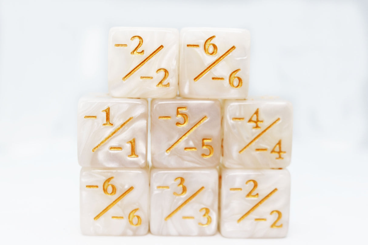 Pearl White -1/-1 Magic Counters Plastic Dice Foam Brain Games
