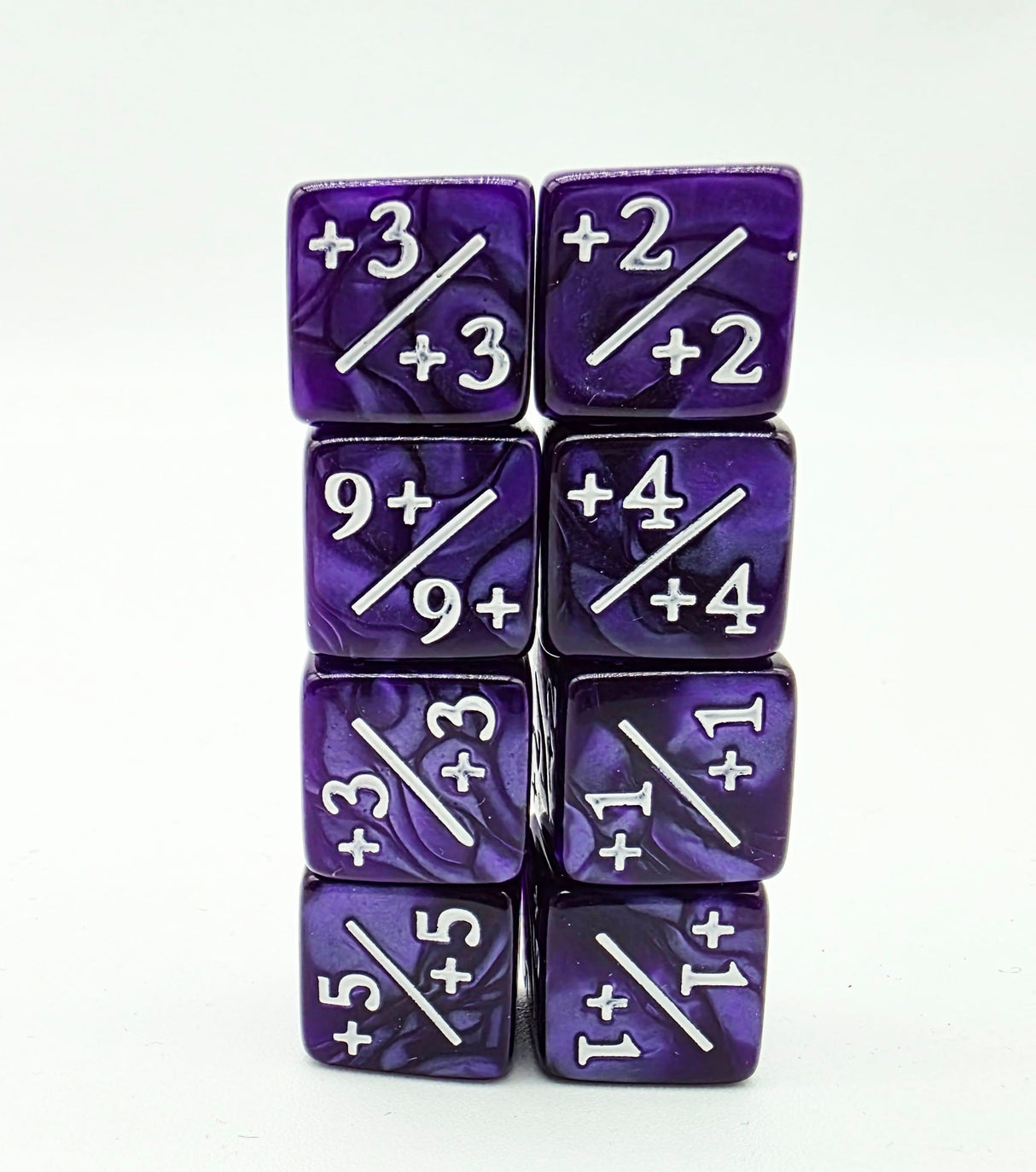 Pearl Purple +1/+1 Magic Counters Plastic Dice Foam Brain Games