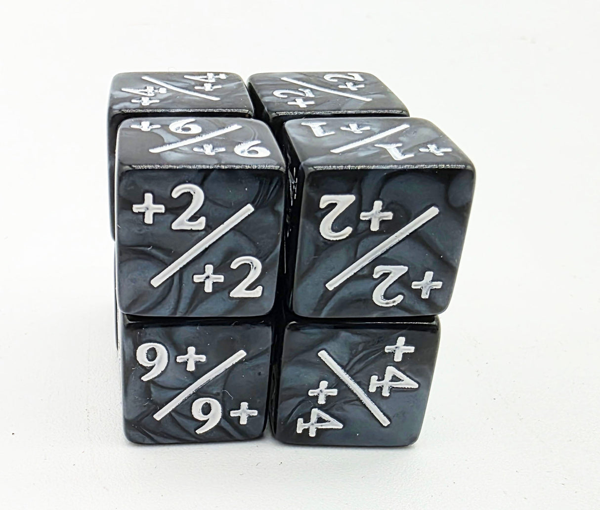 Pearl Black with White +1/+1 Magic Counters Plastic Dice Foam Brain Games
