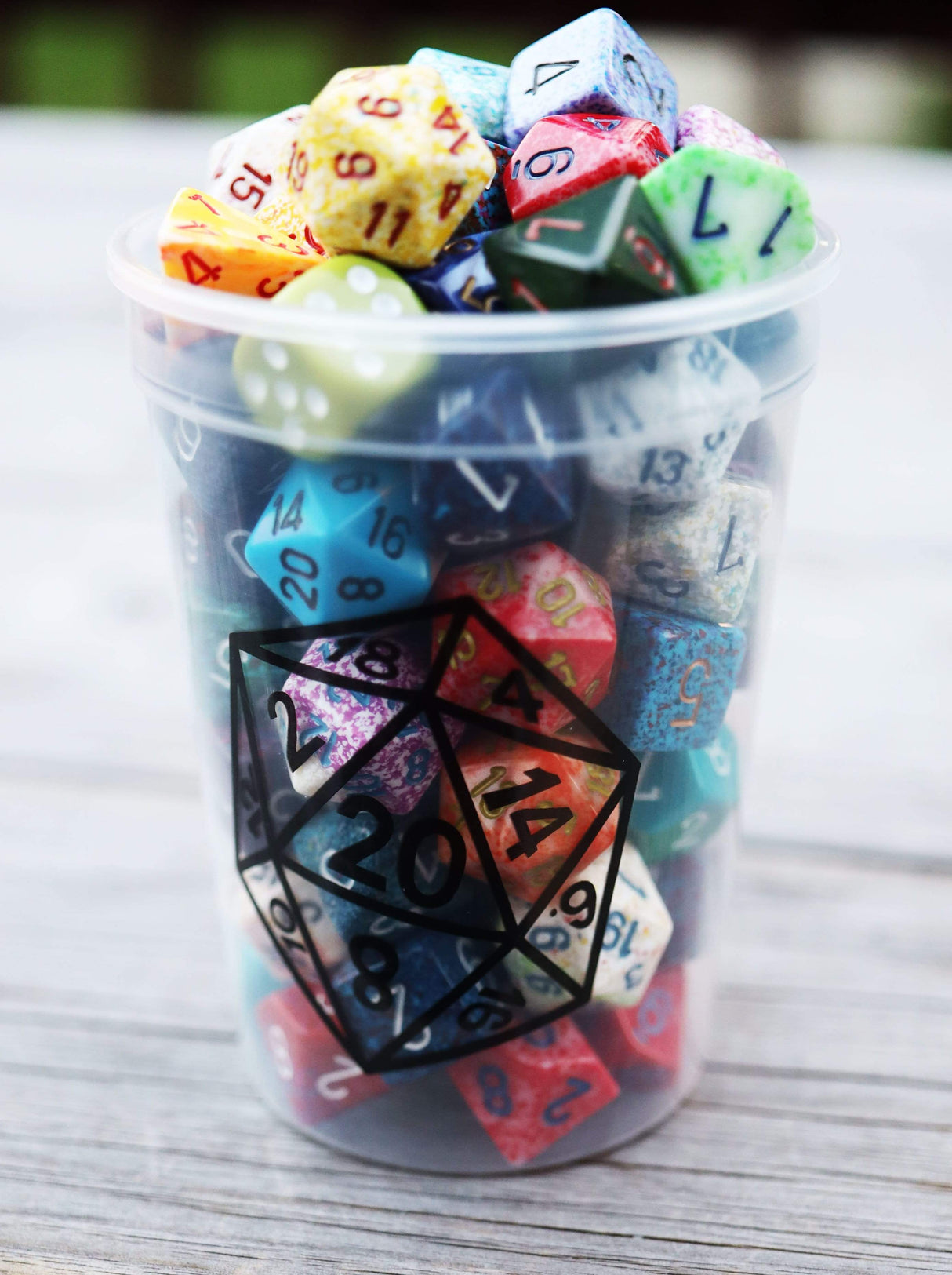 Plastic cup with Lid and Straw (NO DICE INCLUDED)