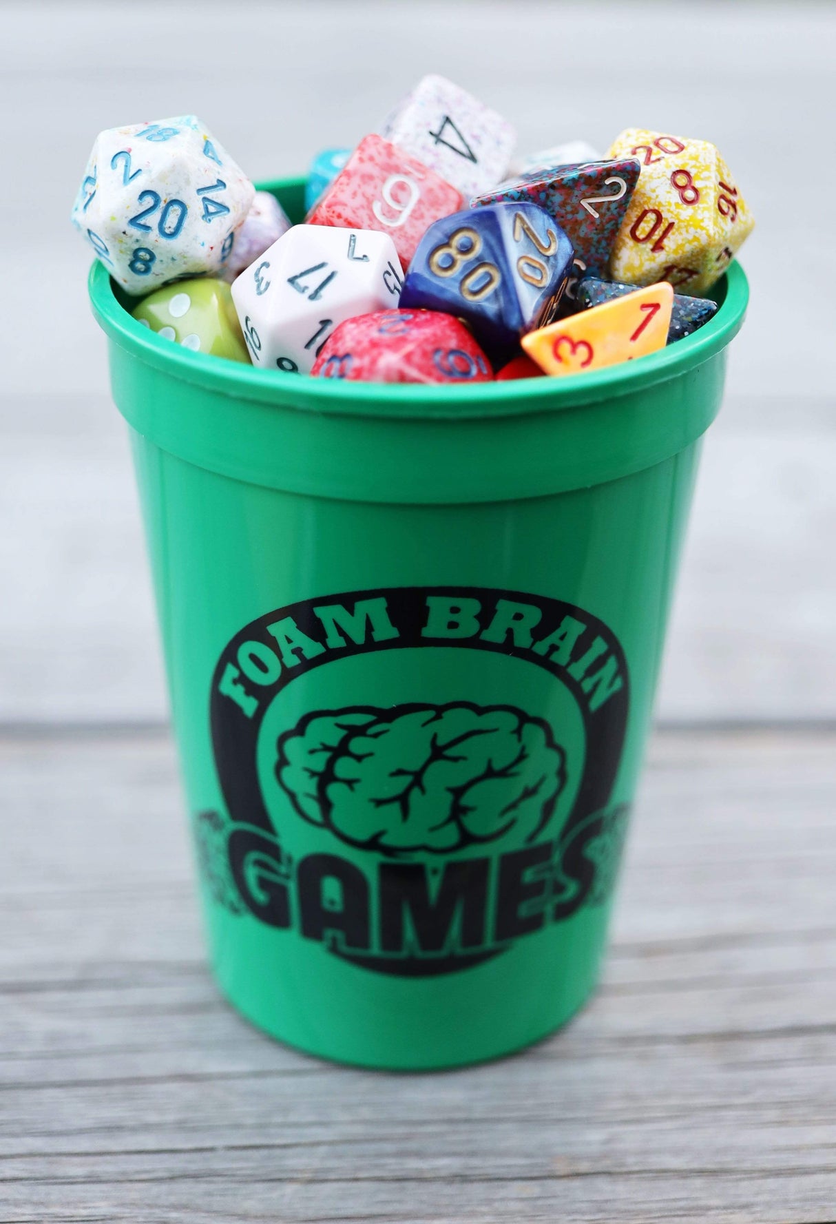 Plastic cup with Lid and Straw (NO DICE INCLUDED)