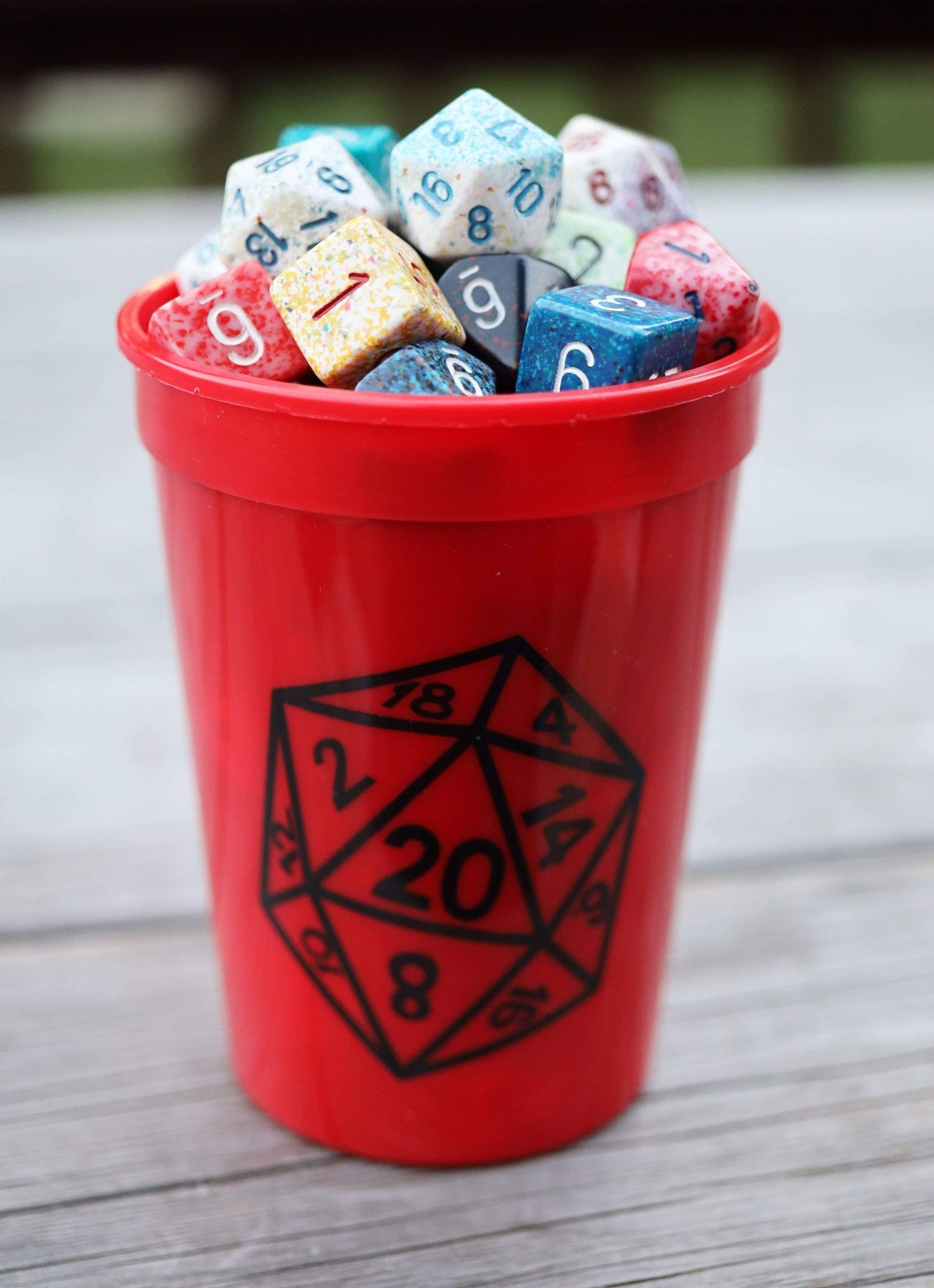 Plastic cup with Lid and Straw (NO DICE INCLUDED)